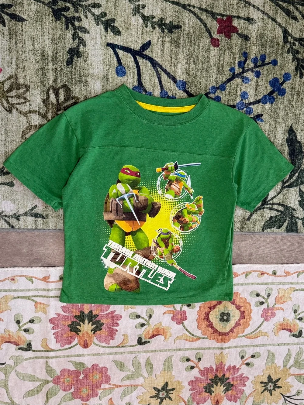 Green Teenage Mutant Ninja Turtles Graphic Tee Boys Size 7